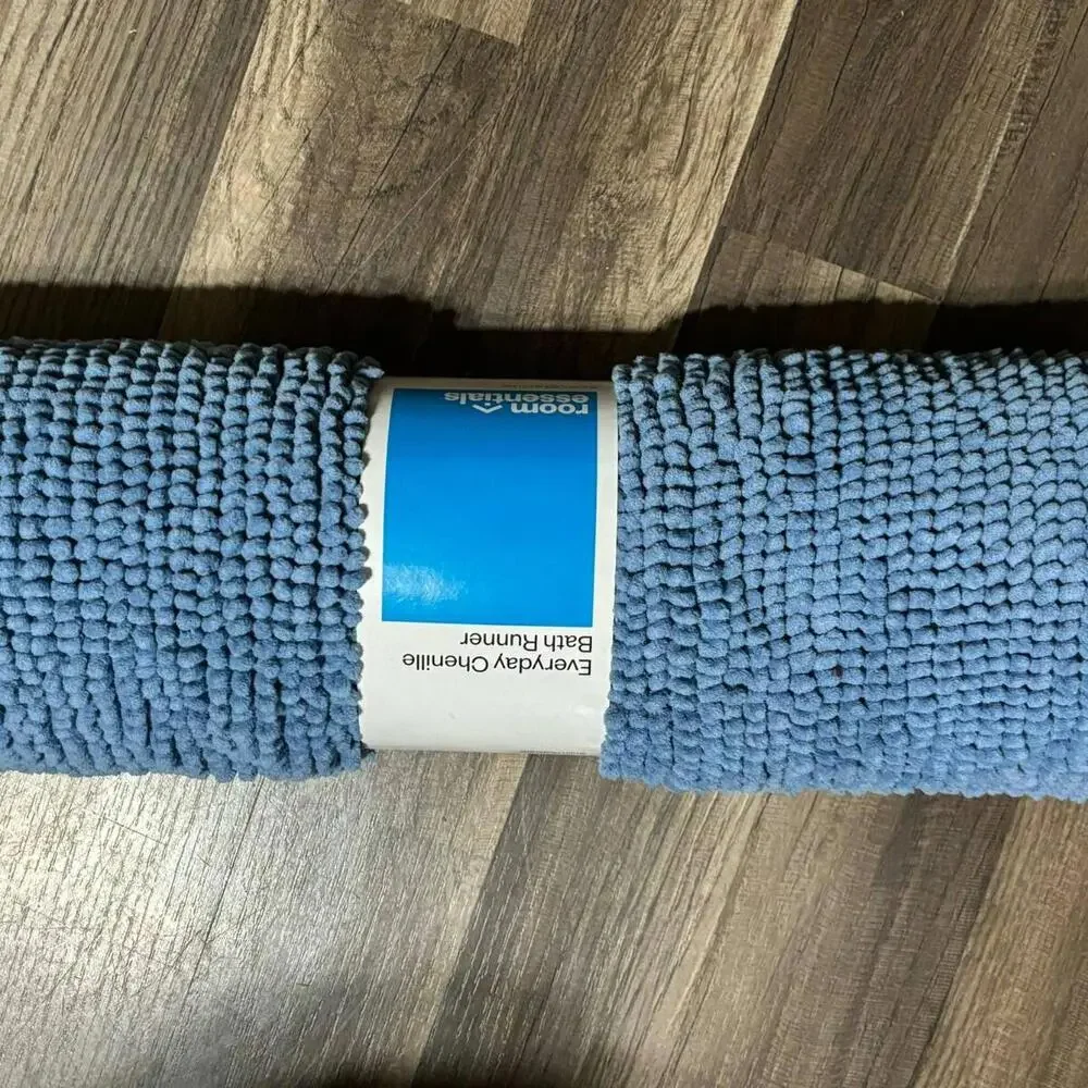 Everyday Chenille Bath Runner - Lite Blue- 20 x 58 Room Essentials New